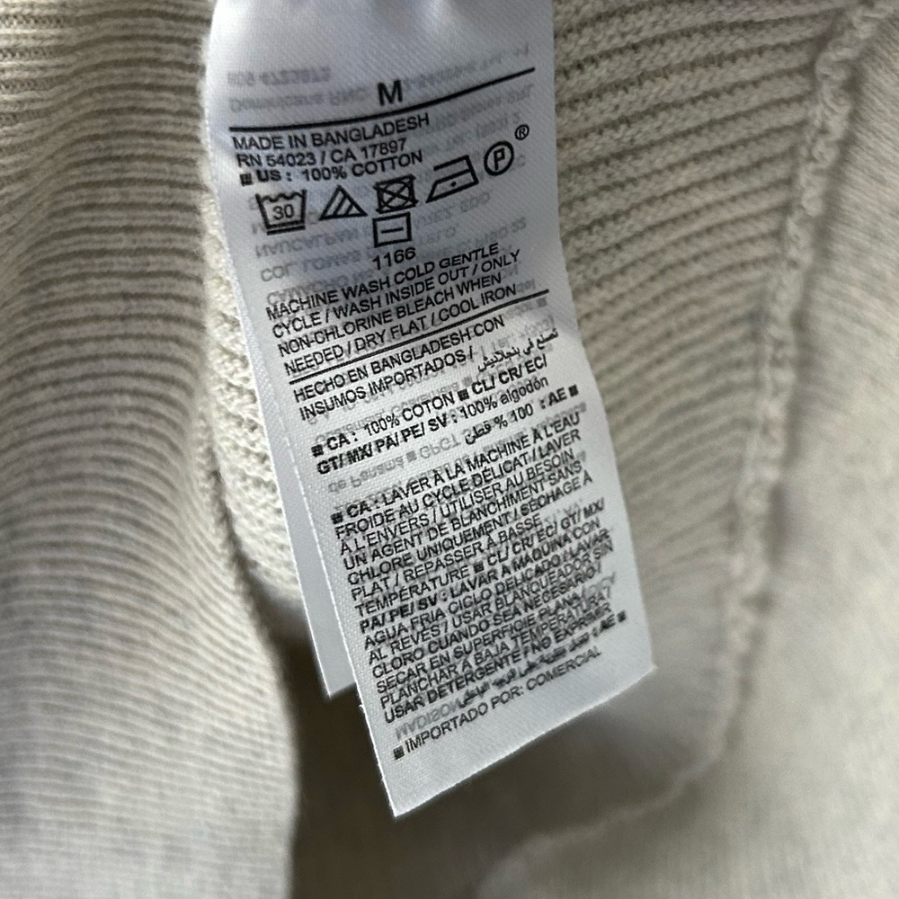 Old Navy Men’s Medium Cream V-Neck Collared Polo Knit Cotton Sweater - Picture 5 of 6